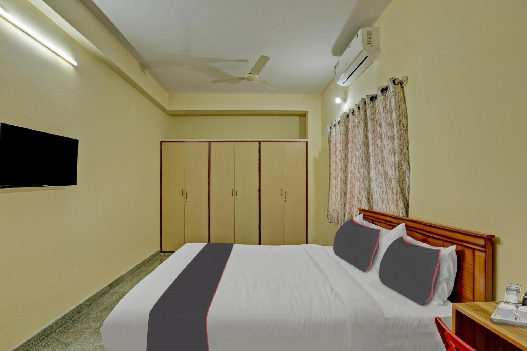 Collection O Relax Stay Apartments Bangalore Extérieur photo