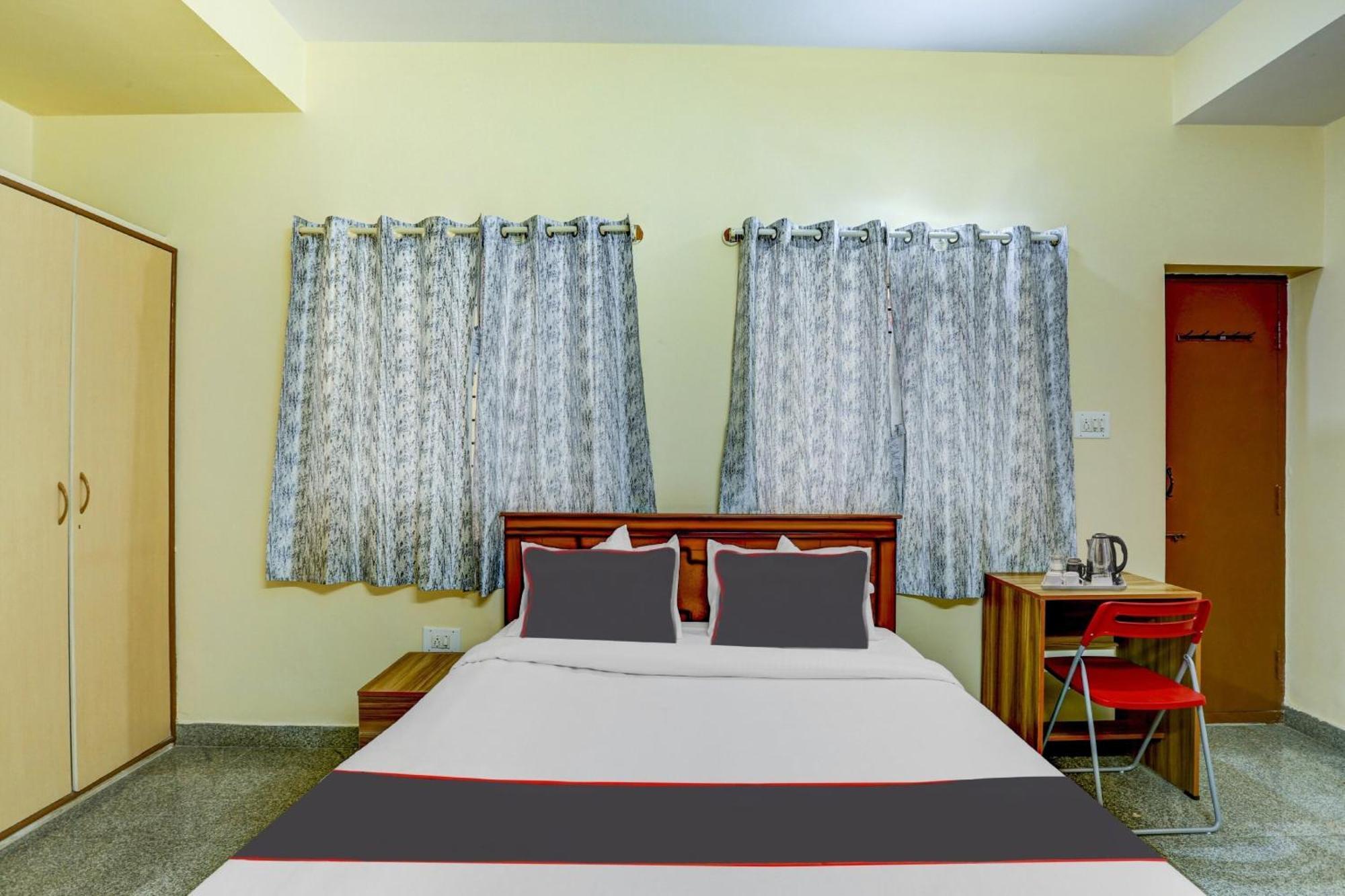 Collection O Relax Stay Apartments Bangalore Extérieur photo