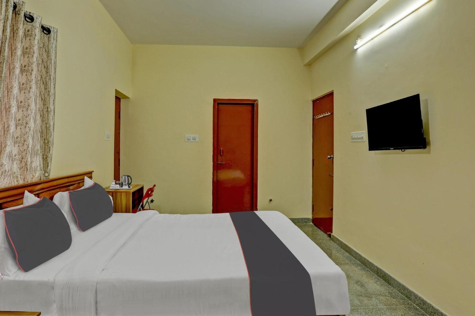 Collection O Relax Stay Apartments Bangalore Extérieur photo